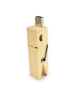 USB Clip in Legno Naturale vista Laterale