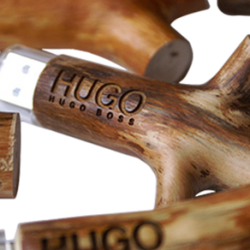 USB in forma di Rametto d'Albero con Legno Naturale