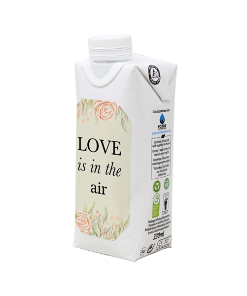Acqua in Brick Bomboniera Love is in the Air laterale 494x573ee